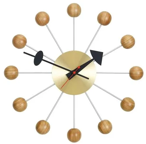 Vitra Ball Clock Kirsikkapuu